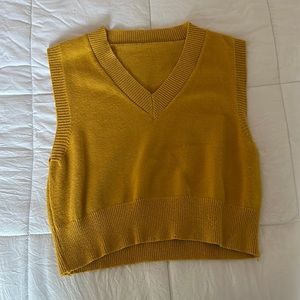 Knit sweater vest